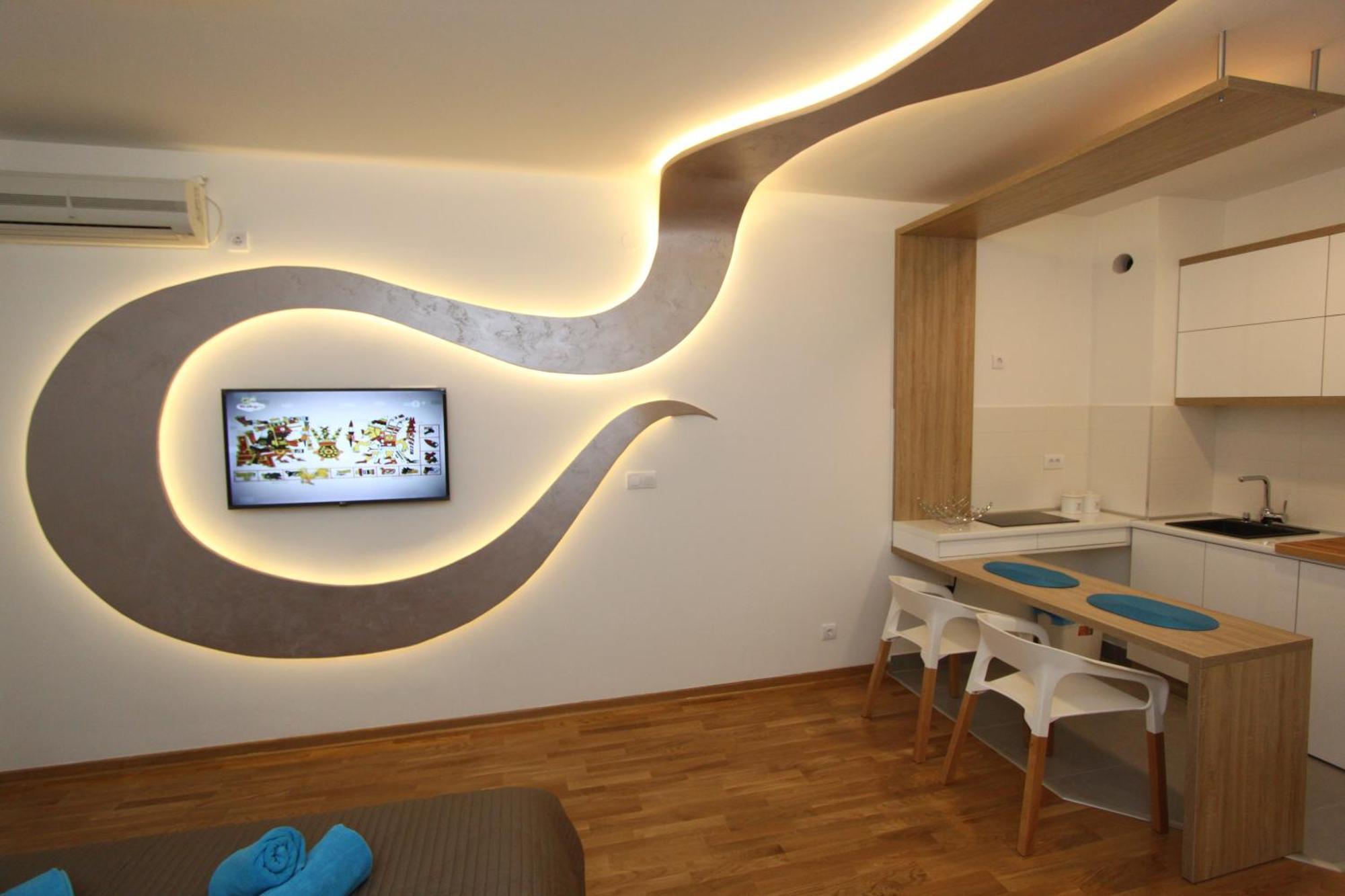 Riviera New Belgrade Apartment, Parking 5 Eur Per Day Exteriör bild